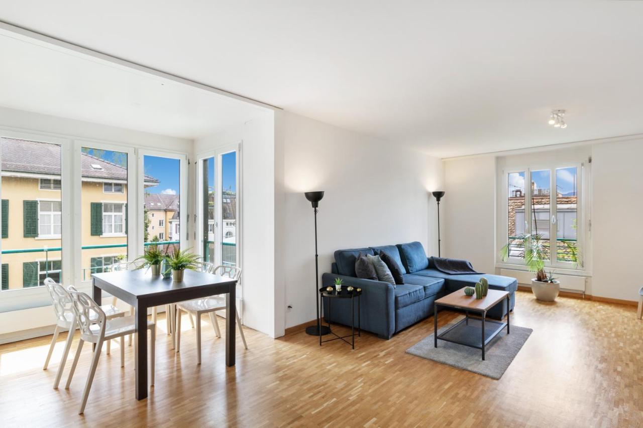Spacious Central Apartments HOTING Zúrich Exterior foto