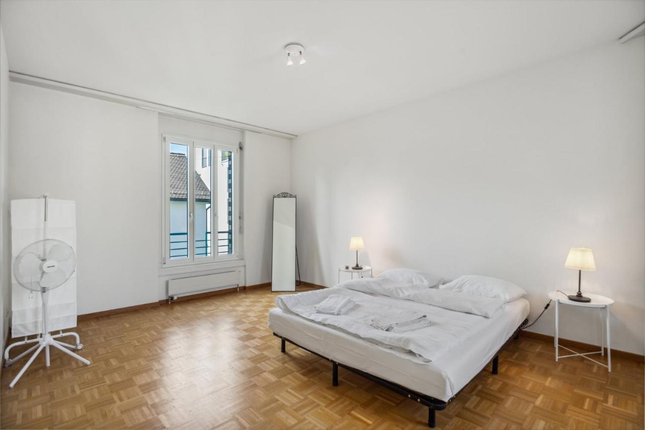 Spacious Central Apartments HOTING Zúrich Exterior foto