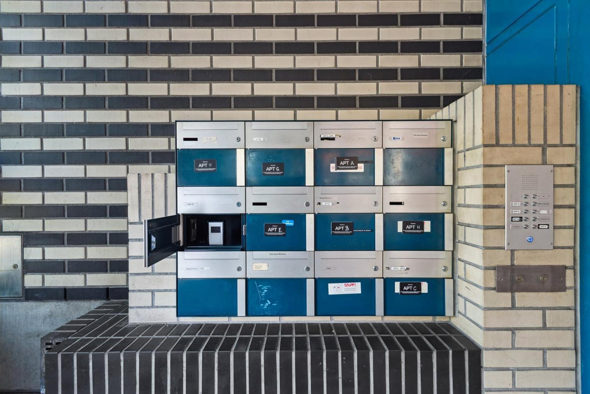 Spacious Central Apartments HOTING Zúrich Exterior foto