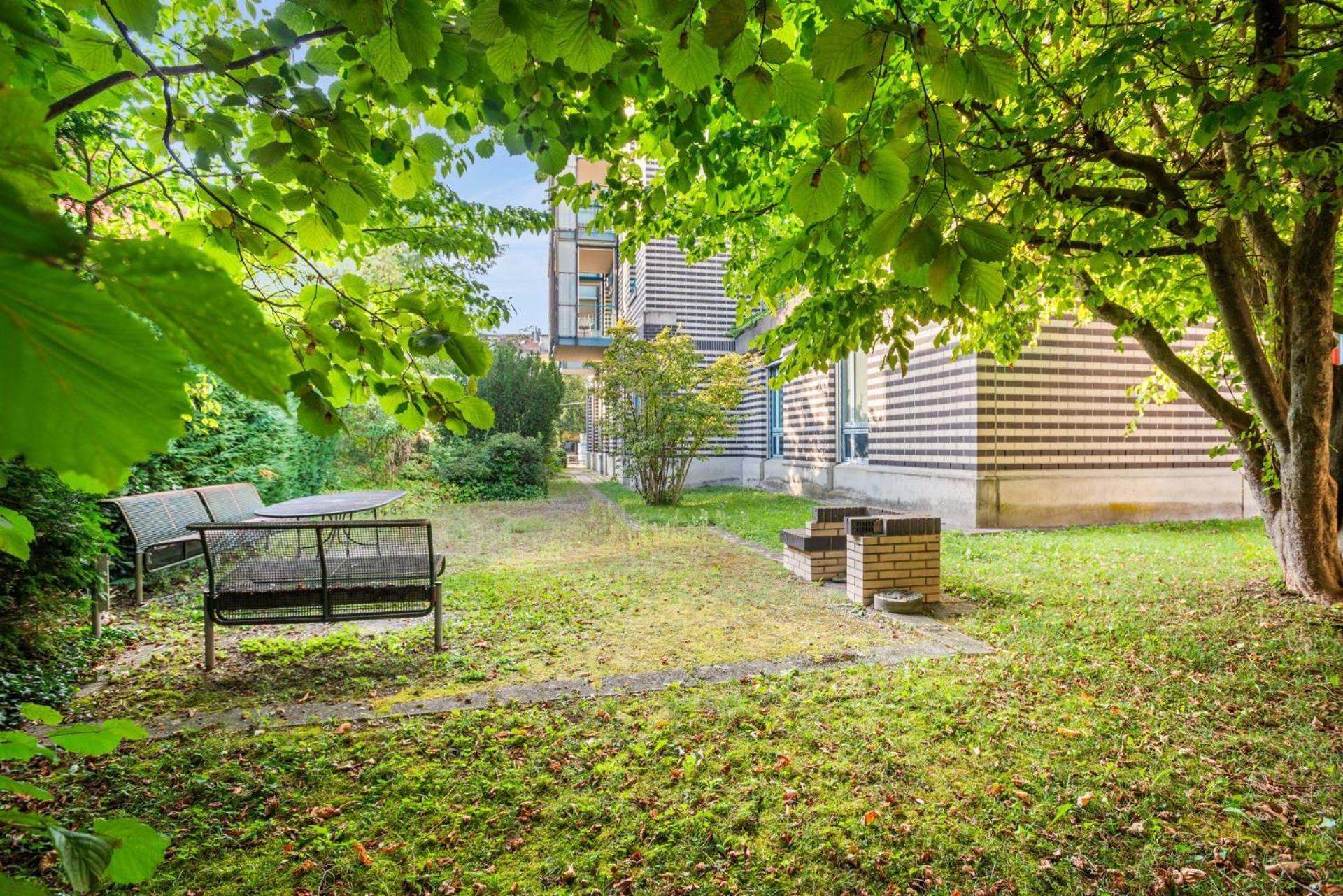 Spacious Central Apartments HOTING Zúrich Exterior foto
